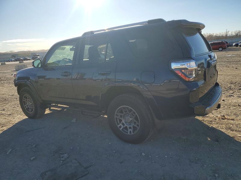 Photo 2 from auction – 2016 TOYOTA 4RUNNER SR with VIN JTEBU5JR6G5306085