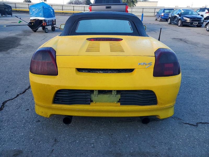 Photo 6 from auction – 2000 TOYOTA MR2 SPYDER with VIN JTDFR3207Y0022670