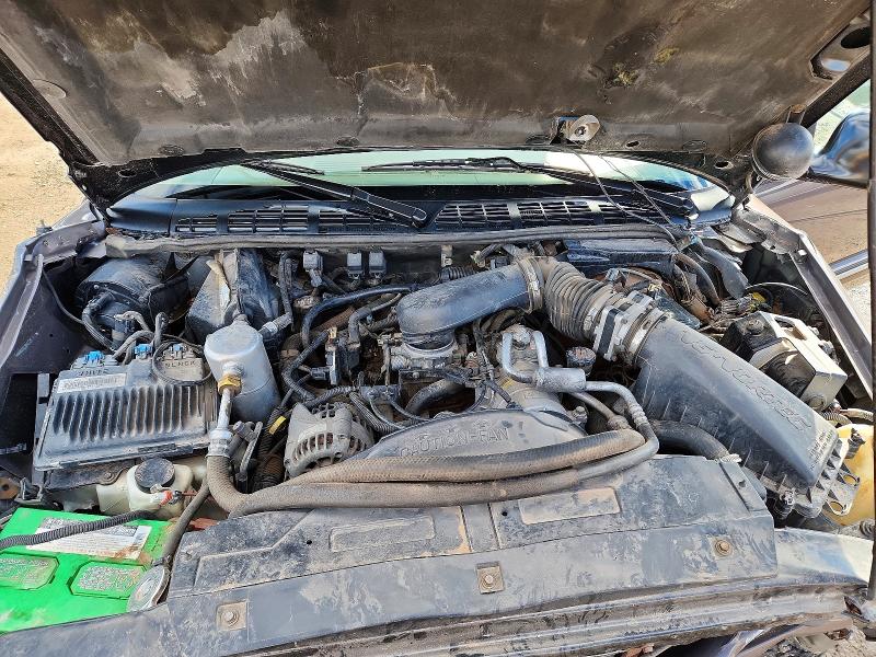 Photo 11 from auction – 1997 CHEV BLAZER with VIN 1GNDT13W8VK110120