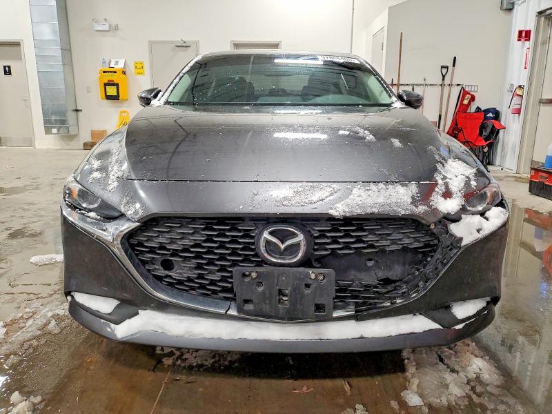 Photo 5 from auction – 2022 MAZDA 3 with VIN 3MZBPAB73NM306812