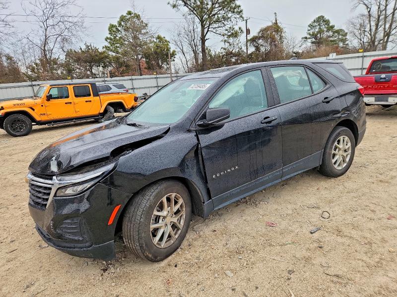 CHEVROLET EQUINOX LS 2023 with VIN 3GNAXHEG7PL153290 - Photo from auction