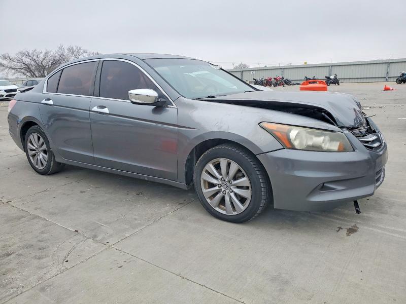 Photo 4 from auction – 2012 HONDA ACCORD EXL with VIN 1HGCP3F81CA040305