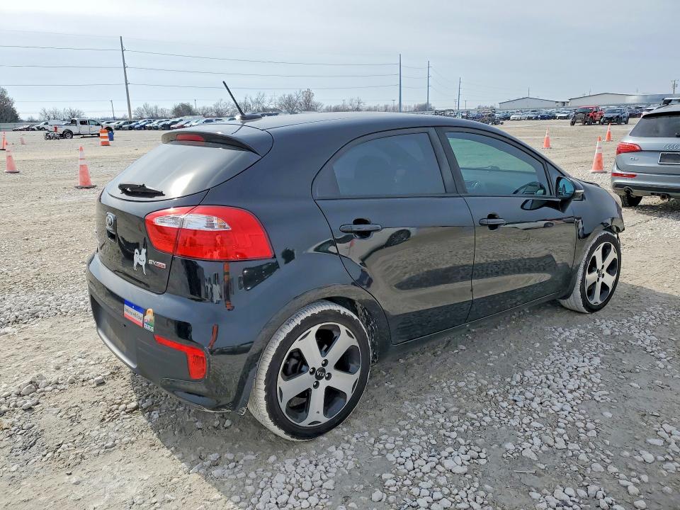 Photo 3 from auction – 2017 KIA RIO EX with VIN KNADN5A38H6036887