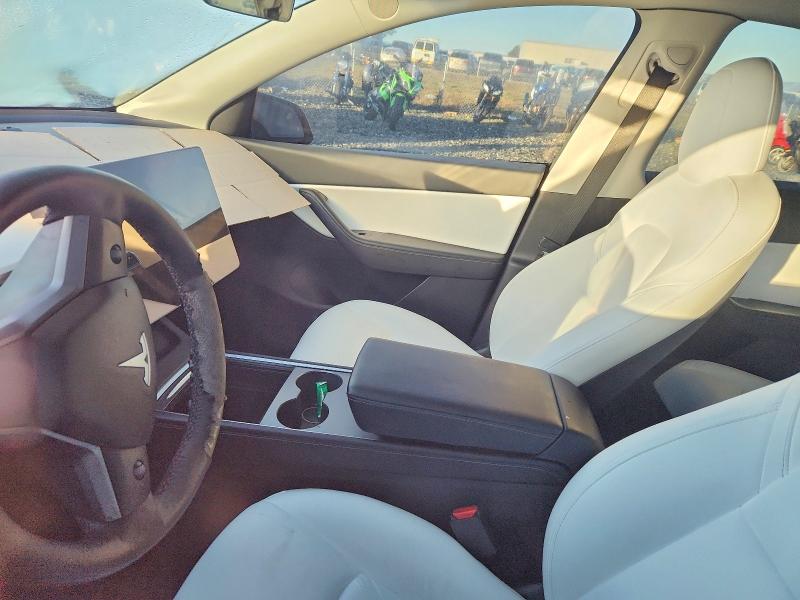 Photo 8 from auction – 2021 TESLA MODEL Y with VIN 5YJYGAEE6MF271788