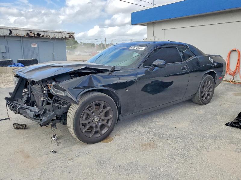 DODGE CHALLENGER 2018 with VIN 2C3CDZGG8JH184338 - Photo from auction