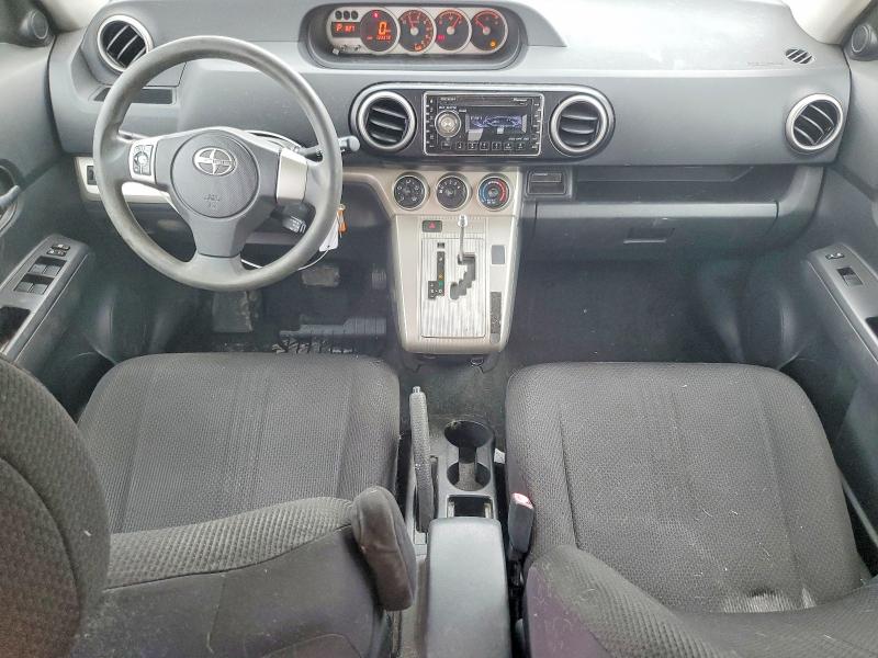 Photo 8 from auction – 2008 TOYOTA SCION XB with VIN JTLKE50EX81034282