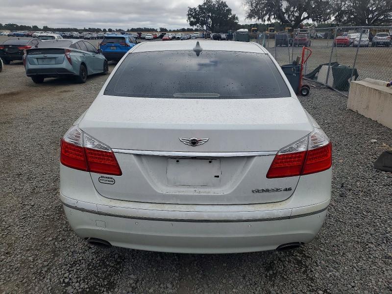 Photo 6 from auction – 2011 HYUNDAI GENESIS 4. with VIN KMHGC4DF7BU144986