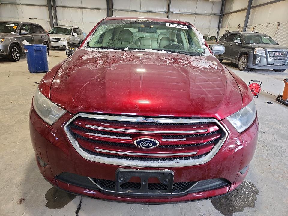 Photo 5 from auction – 2013 FORD TAURUS LIM with VIN 1FAHP2F86DG122856