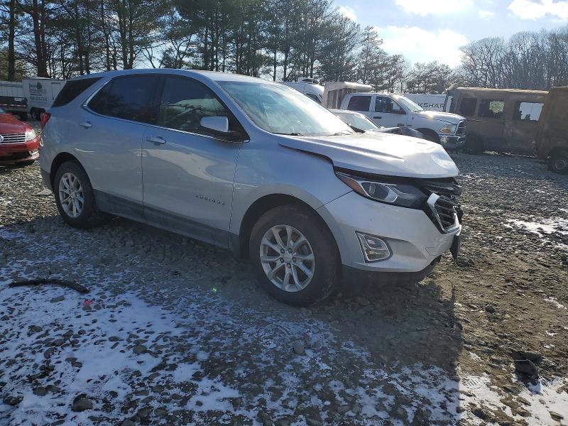 Photo 4 from auction – 2018 CHEVROLET EQUINOX LT with VIN 2GNAXJEV0J6235556