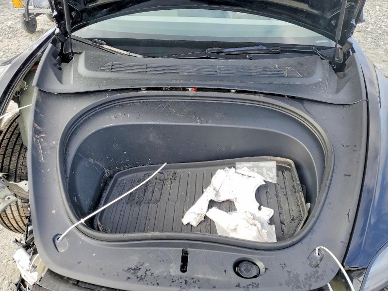 Photo 11 from auction – 2025 TESLA MODEL 3 with VIN 5YJ3E1EA0SF902996