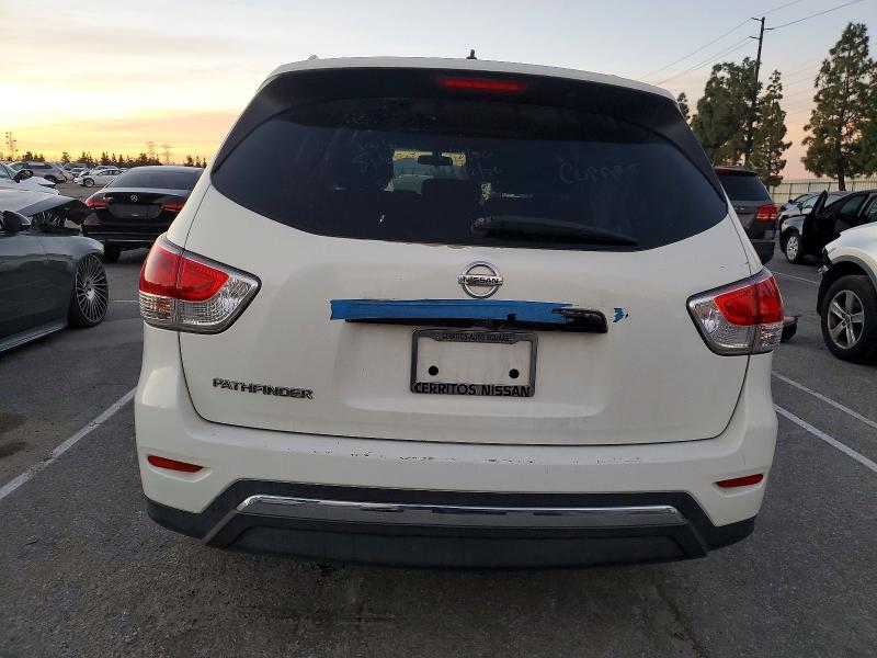 Photo 6 from auction – 2016 NISSAN PATHFINDER with VIN 5N1AR2MN0GC627894