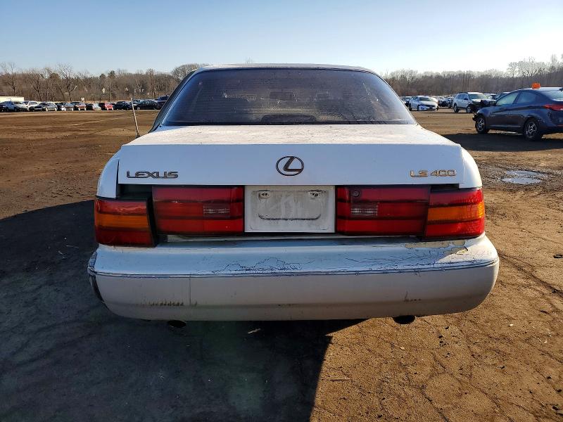 Photo 6 from auction – 1991 LEXUS LS 400 with VIN JT8UF11E6M0098178