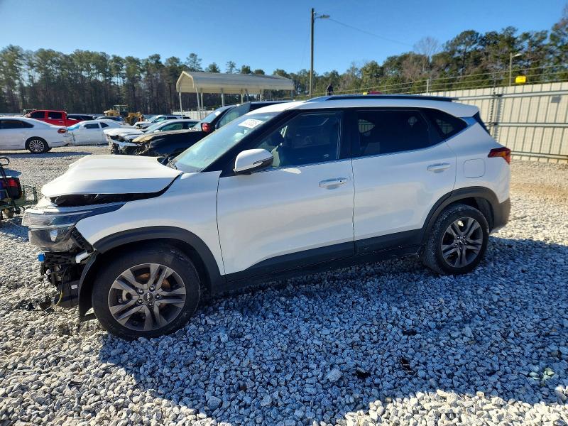 KIA SELTOS 2022 with VIN KNDEU2AA2N7295985 - Photo from auction