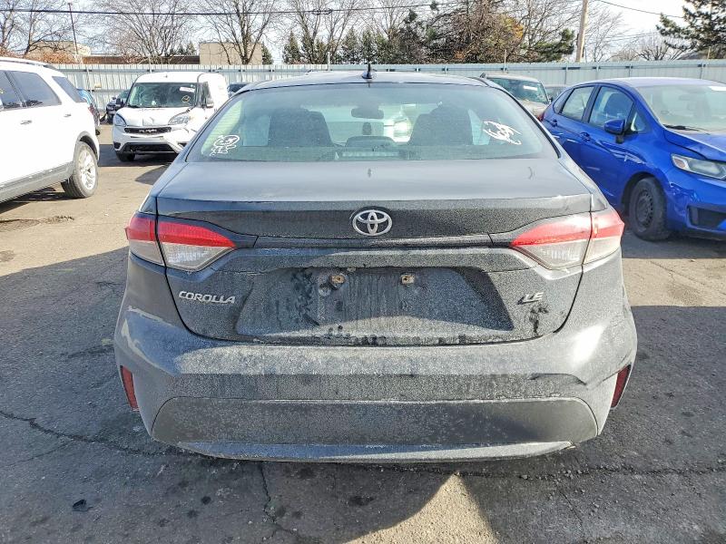 Photo 6 from auction – 2021 TOYOTA COROLLA LE with VIN 5YFEPMAE2MP184307