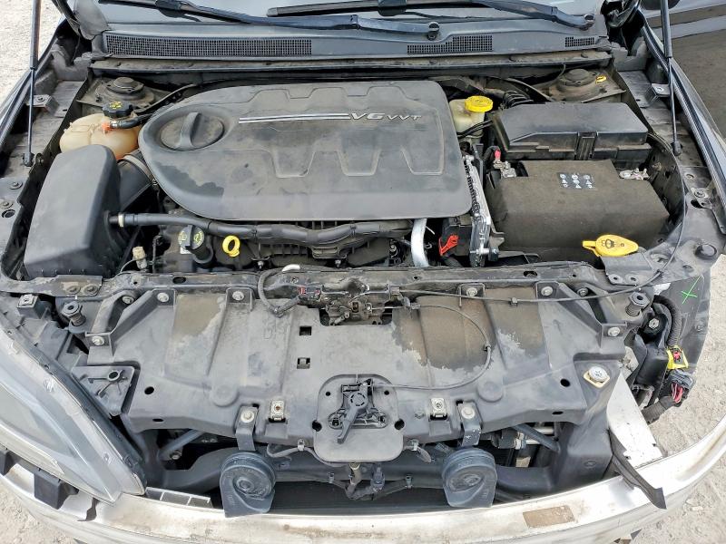 Photo 11 from auction – 2015 CHRYSLER 200 C with VIN 1C3CCCEG3FN620384
