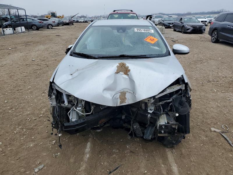 Фото 5 с аукциона – 2018 TOYOTA COROLLA с VIN 5YFBURHE7JP744994