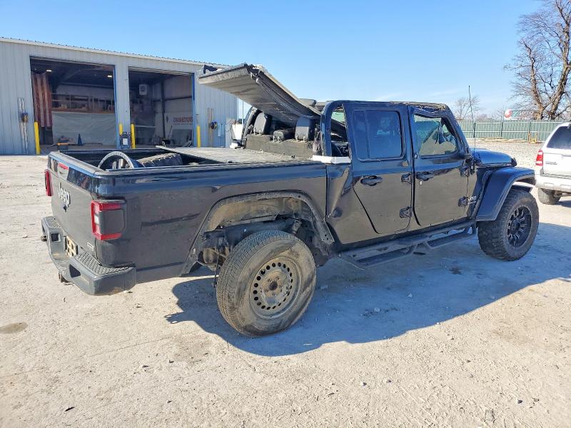 Photo 3 from auction – 2020 JEEP GLADIATOR with VIN 1C6HJTFG7LL103710