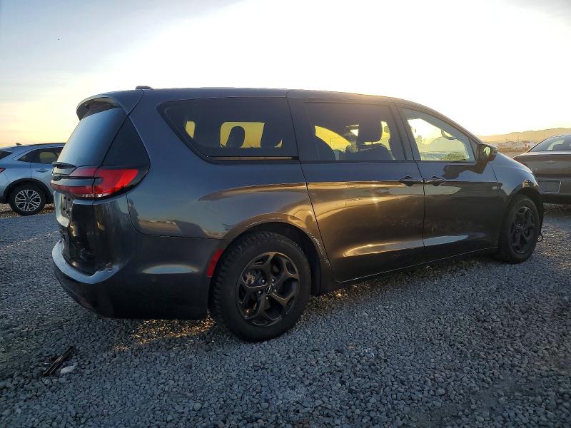 Photo 3 from auction – 2022 CHRYSLER PACIFICA with VIN 2C4RC1S79NR100612
