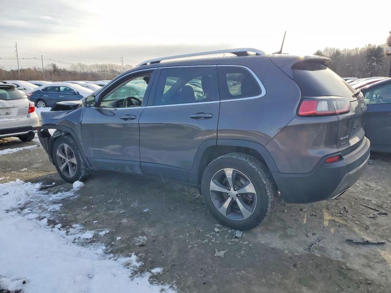 Photo 2 from auction – 2019 JEEP CHEROKEE L with VIN 1C4PJMDN1KD257186