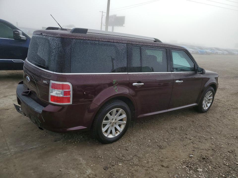 Photo 3 from auction – 2011 FORD FLEX SEL with VIN 2FMGK5CC9BBD07627
