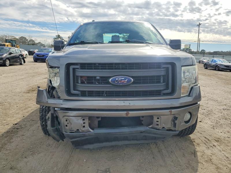 Photo 5 from auction – 2013 FORD F150 SUPER with VIN 1FTFX1CF4DFC10874