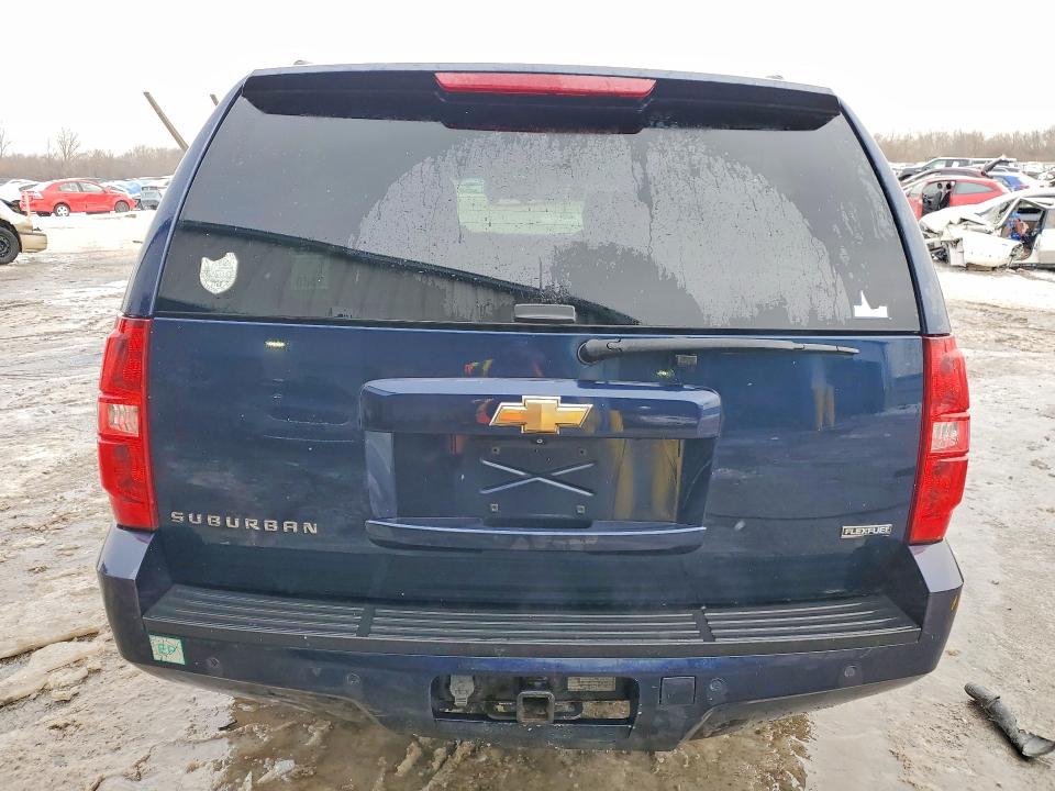 Photo 6 from auction – 2008 CHEVROLET SUBURBAN K with VIN 3GNFK16398G180248