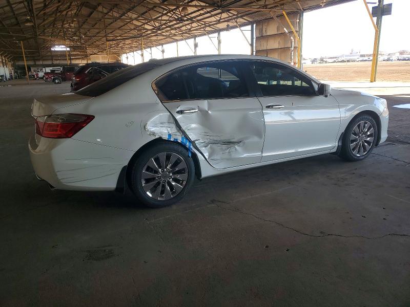 Photo 3 from auction – 2015 HONDA ACCORD EXL with VIN 1HGCR2F82FA233684