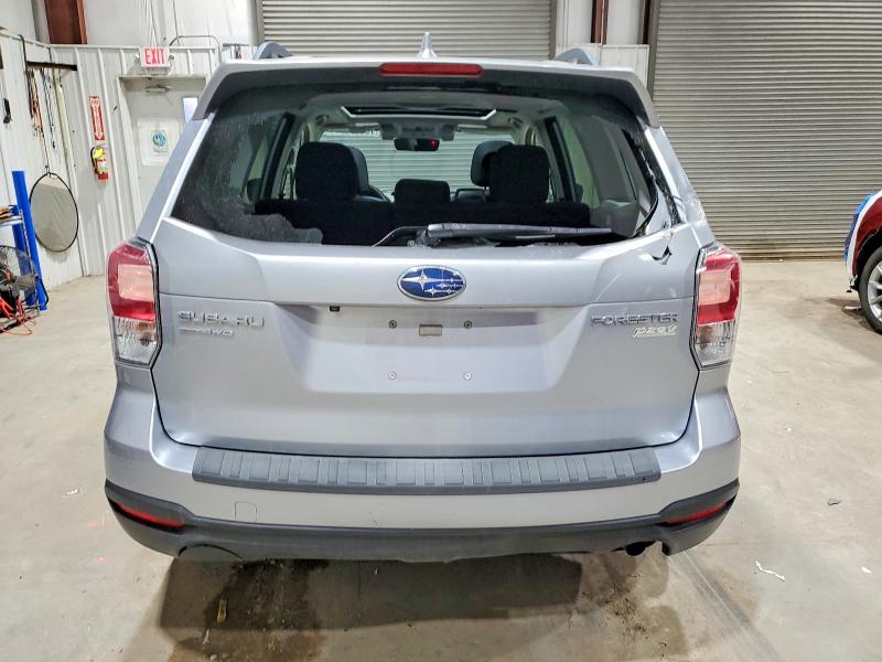 Photo 6 from auction – 2017 SUBARU FORESTER 2 with VIN JF2SJAGC3HH492968