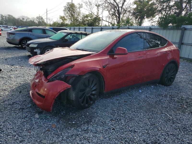 TESLA MODEL Y 2023 مع رقم تعريف المركبة 7SAYGDEF0PF697820 - صورة من المزاد