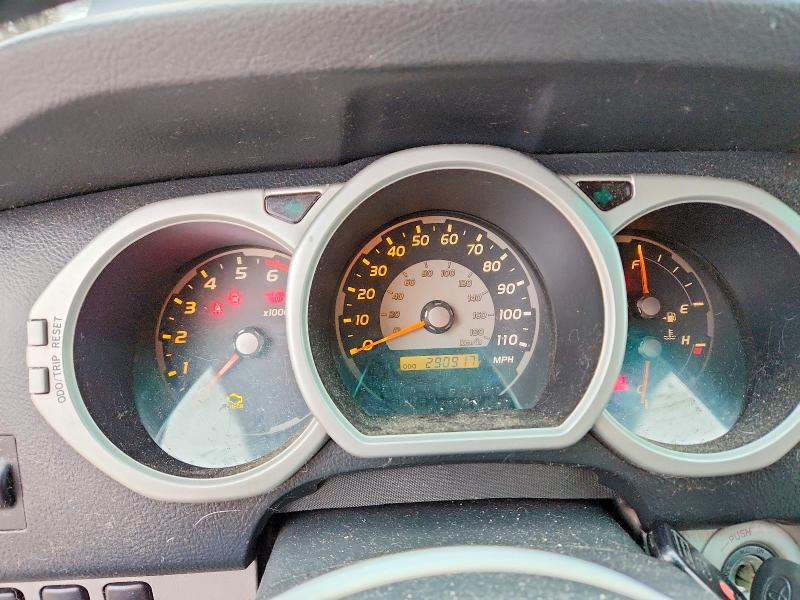 Photo 9 from auction – 2005 TOYOTA 4RUNNER SR with VIN JTEBT14R058028139