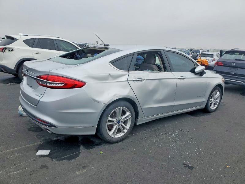 Photo 3 from auction – 2018 FORD FUSION SE with VIN 3FA6P0LU1JR235499