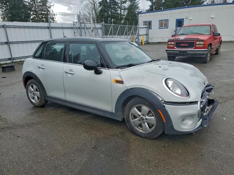 Photo 4 from auction – 2016 MINI COOPER with VIN WMWXU1C57G2E16772