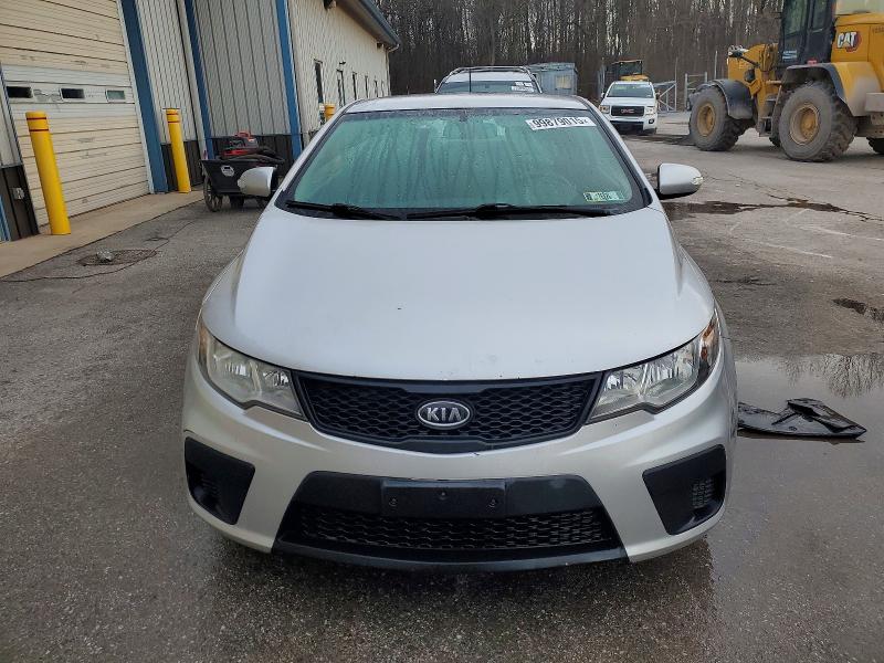 Photo 5 from auction – 2010 KIA FORTE EX with VIN KNAFU6A29A5115523