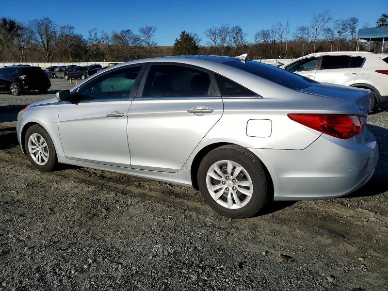 Photo 2 from auction – 2013 HYUNDAI SONATA with VIN 5NPEB4AC9DH538091