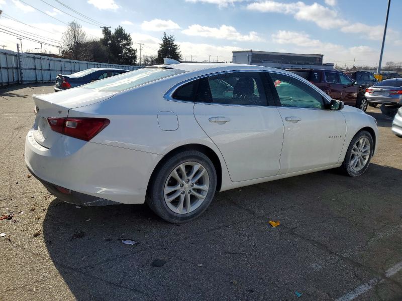 Photo 3 from auction – 2017 CHEVROLET MALIBU with VIN 1G1ZE5ST5HF216053