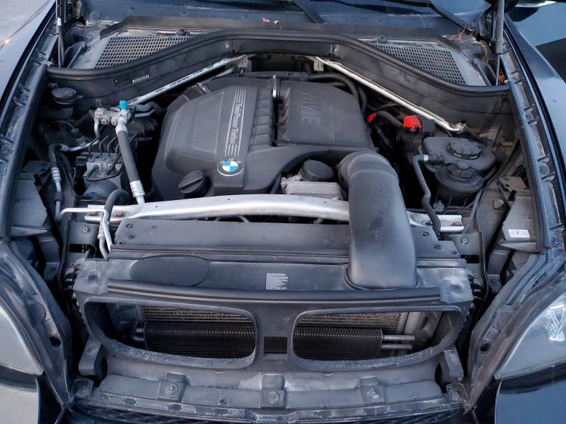 Photo 12 from auction – 2013 BMW X5 XDRIVE3 with VIN 5UXZV4C54D0G53235