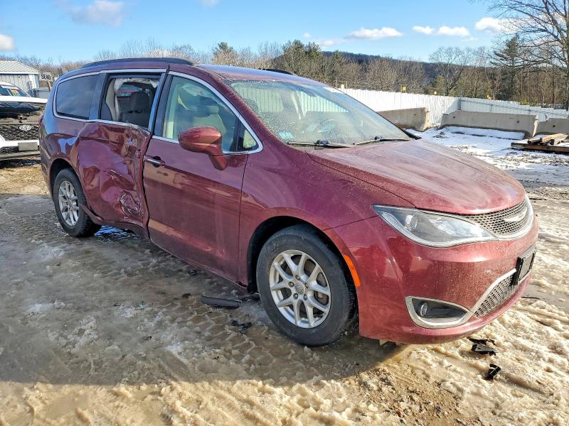 Photo 4 from auction – 2020 CHRYSLER PACIFICA T with VIN 2C4RC1FG3LR110494