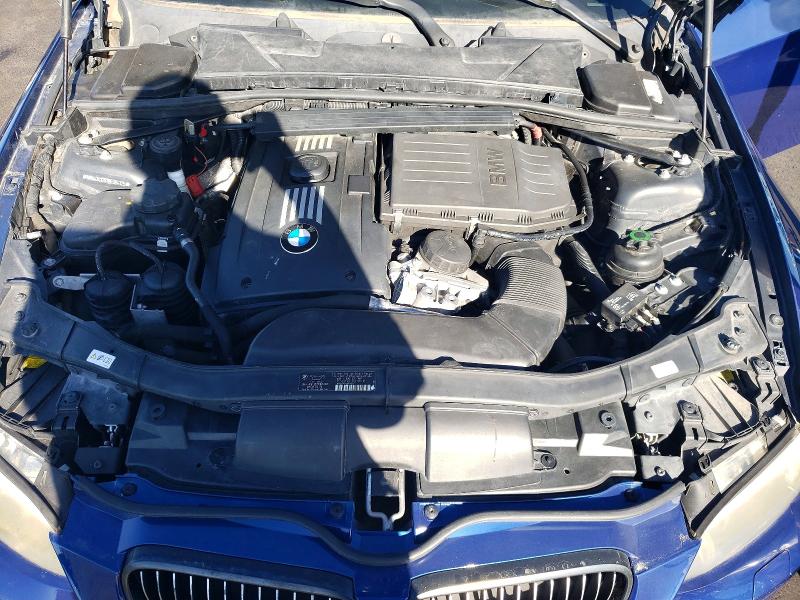 Photo 11 from auction – 2011 BMW 335 IS with VIN WBADX1C57BE394125