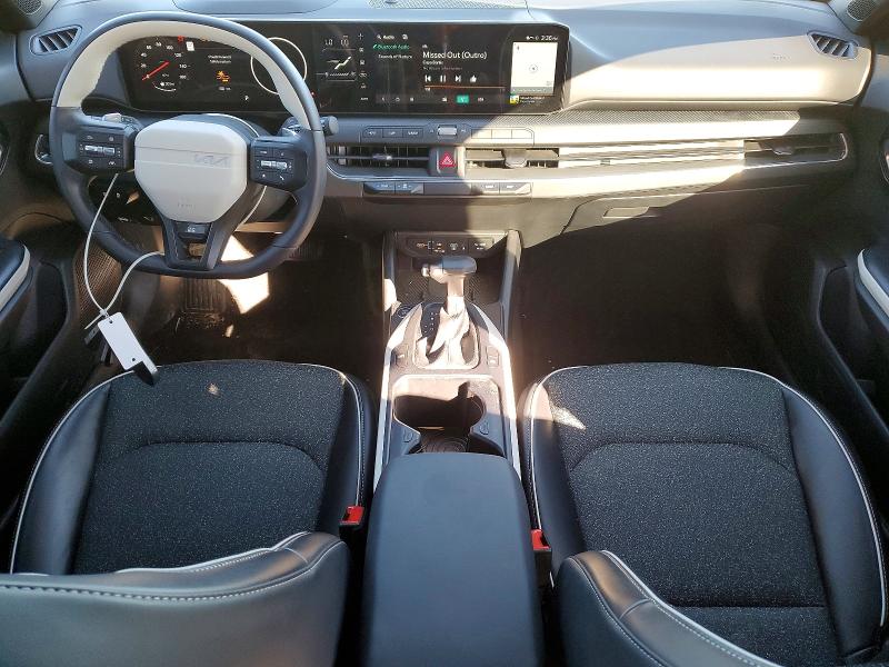 Photo 8 from auction – 2025 KIA K4 GT LINE with VIN 3KPFW4DE0SE050445