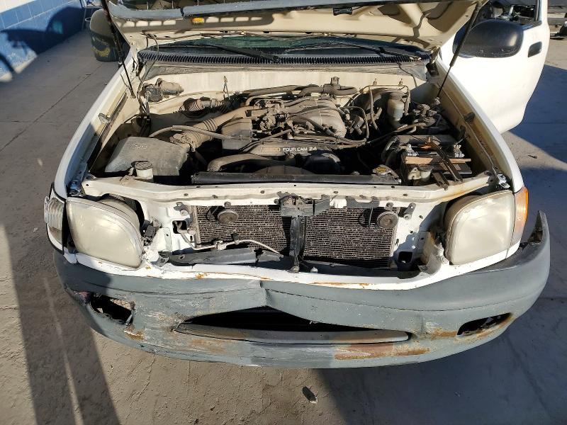 Photo 11 from auction – 2000 TOYOTA TUNDRA with VIN 5TBJN3217YS094943