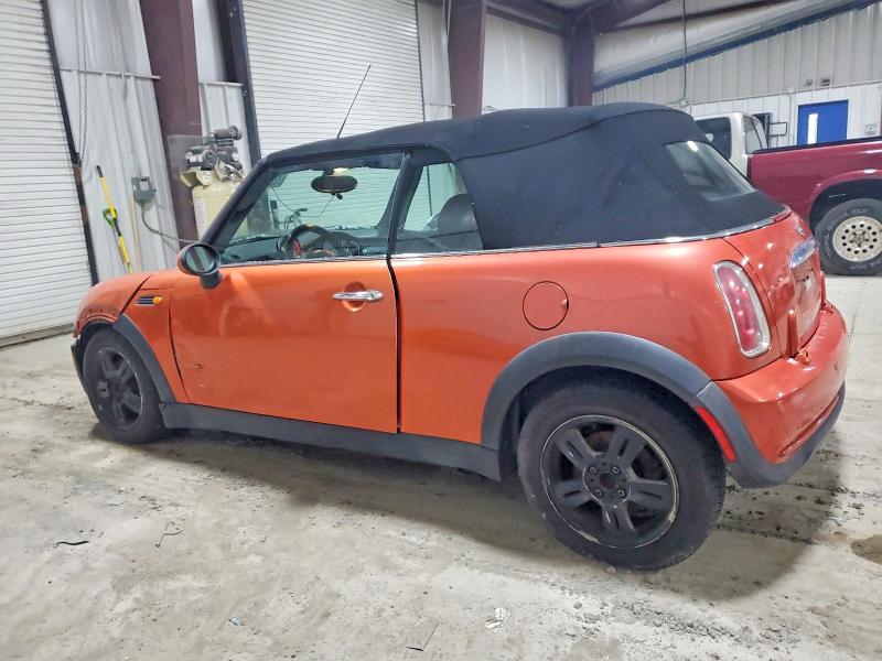 Photo 2 from auction – 2006 MINI COOPER with VIN WMWRF33526TG14165