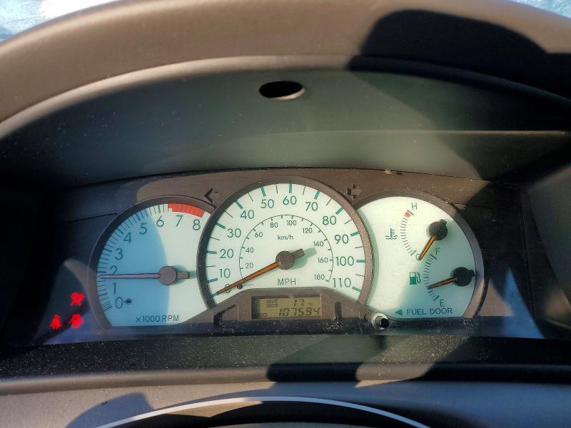 Photo 9 from auction – 2004 TOYOTA COROLLA with VIN 2T1BR38E44C209401