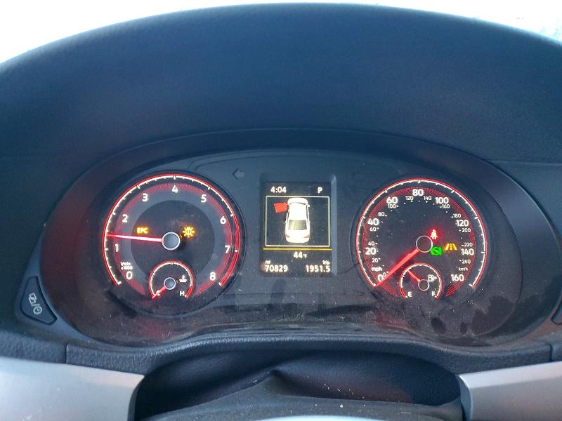 Photo 9 from auction – 2020 VOLKSWAGEN PASSAT with VIN 1VWSA7A37LC021578