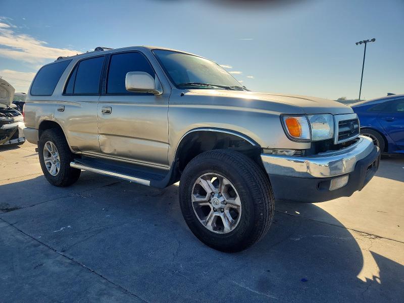 صورة رقم 4 من المزاد - 2001 TOYOTA 4RUNNER مع VIN JT3GN86R810182332