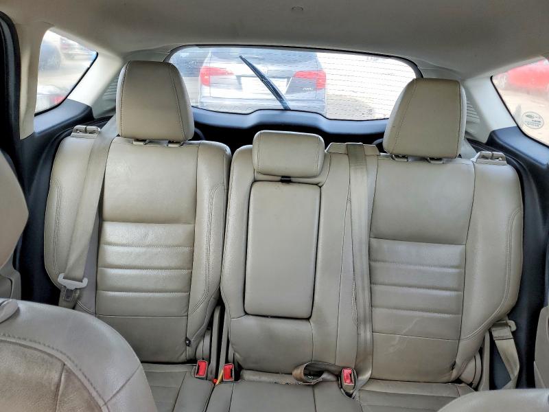 Photo 10 from auction – 2013 FORD C-MAX with VIN 1FADP5BU8DL511329