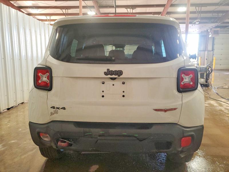Photo 6 from auction – 2017 JEEP RENEGADE T with VIN ZACCJBCB7HPG42532