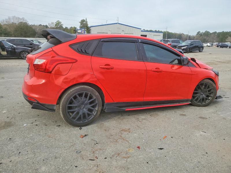 Photo 3 from auction – 2013 FORD FOCUS SE with VIN 1FADP3K25DL368813