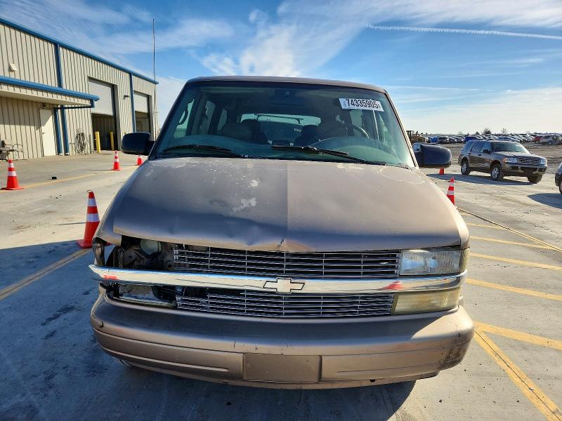 Photo 5 from auction – 2003 CHEVROLET ASTRO with VIN 1GNDM19X13B109157