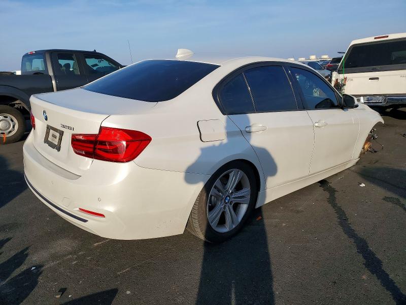 Photo 3 from auction – 2016 BMW 328 with VIN WBA8E9G57GNU30564
