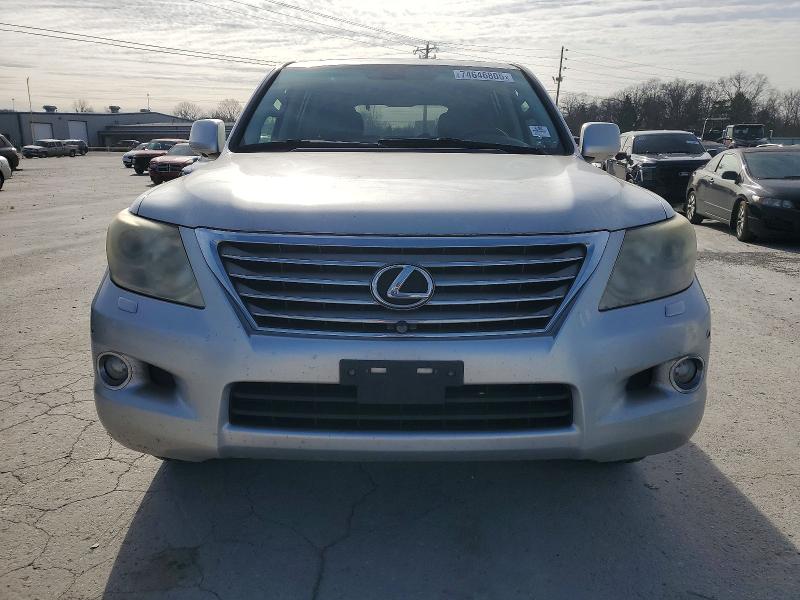 صورة رقم 5 من المزاد - 2011 LEXUS LX 570 مع VIN JTJHY7AX1B4061219